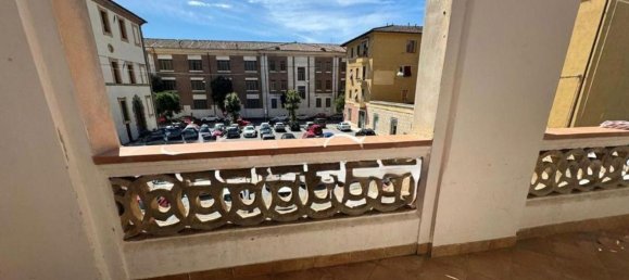 8 bedrooms Apartment in Siena, Italy No. 362779 2