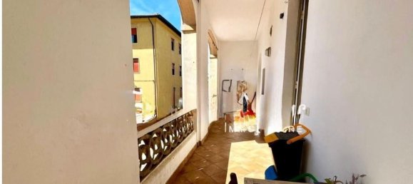 8 bedrooms Apartment in Siena, Italy No. 362779 3