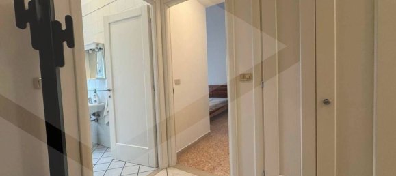 3 rooms Apartment in Vasto, Italy No. 17157 6