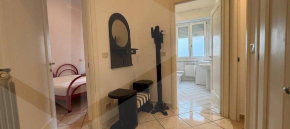 3 rooms Apartment in Vasto, Italy No. 17157 5