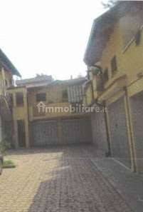 Квартира с 2 спальнями в Падерно Дуньяно, Италия № 286847