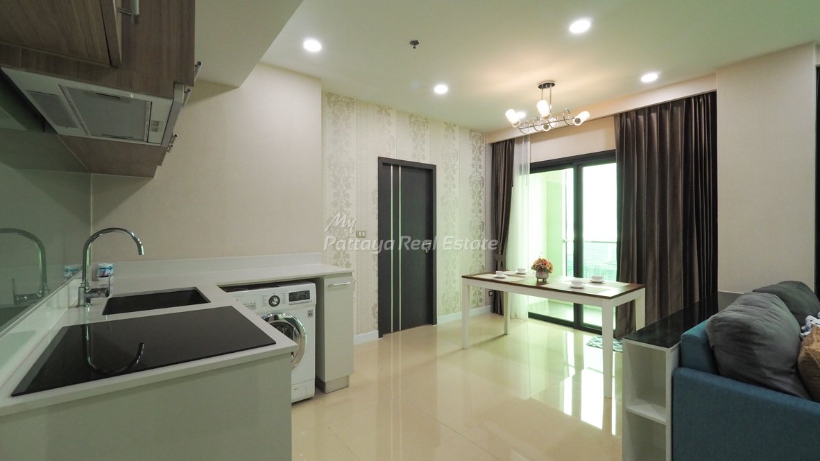 2 bedrooms Condo in Pattaya, Thailand No. 22326