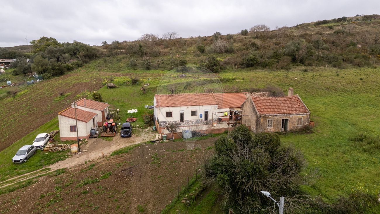 Дом с 2 спальнями в Арраньо, Португалия № 46057