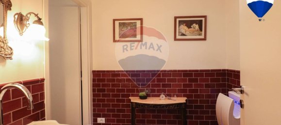 3 rooms Commercial property in Rome, Italy No. 52607 19