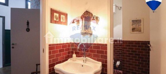 3 rooms Commercial property in Rome, Italy No. 52607 21