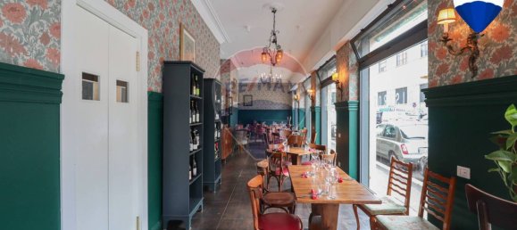 3 rooms Commercial property in Rome, Italy No. 52607 5