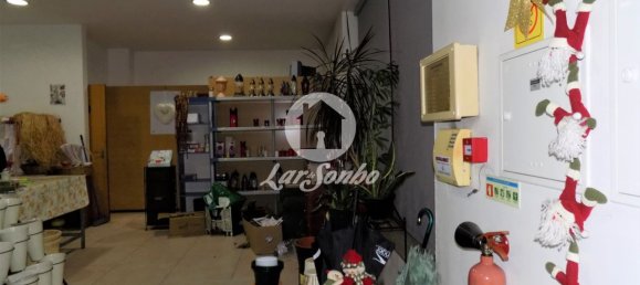 56m² Commercial property in Nine, Portugal No. 35721 2