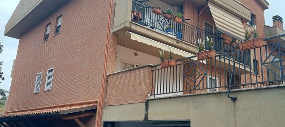 Apartamento de 3 habitaciónes en Monterotondo, Italy No. 259049 2