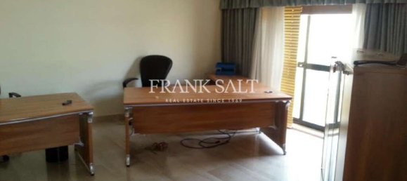 Bureau à Sliema, Malta 226m² No. 11857 3