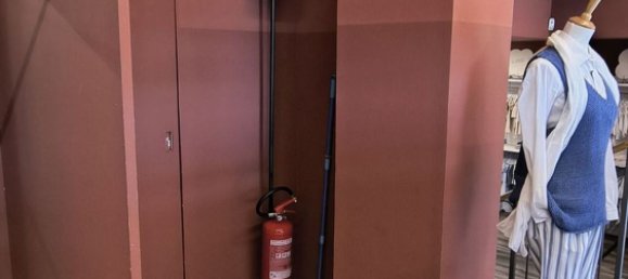 296m² Commercial property in Milan, Italy No. 357957 26