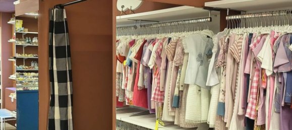 296m² Commercial property in Milan, Italy No. 357957 13