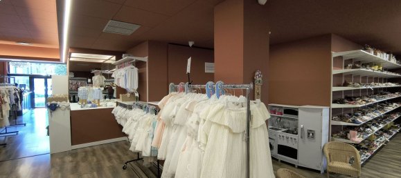 296m² Commercial property in Milan, Italy No. 357957 15