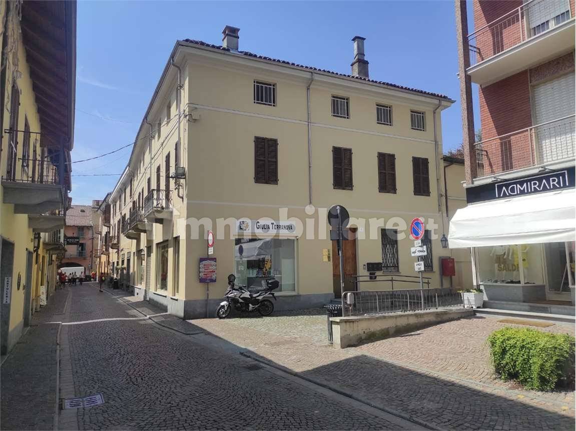 Apartamento de 5 habitaciónes en Cirié, Italy No. 2966