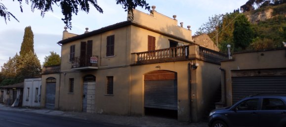 8 rooms House in Orvieto, Italy No. 81029 35