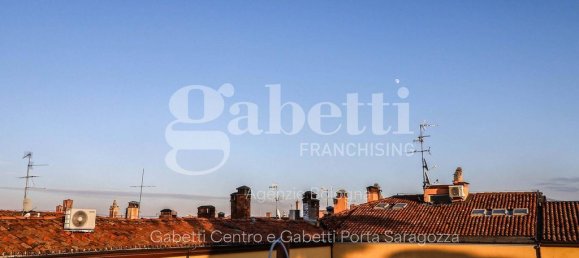 2 bedrooms Apartment in Bologna, Italy No. 19125 10