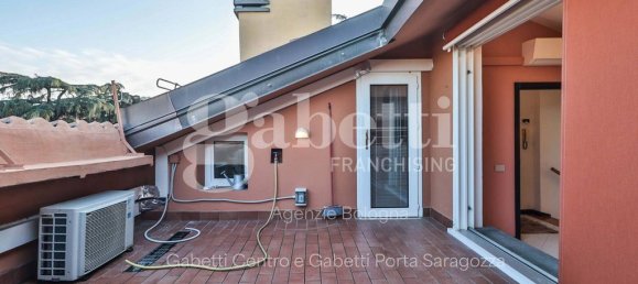 2 bedrooms Apartment in Bologna, Italy No. 19125 7