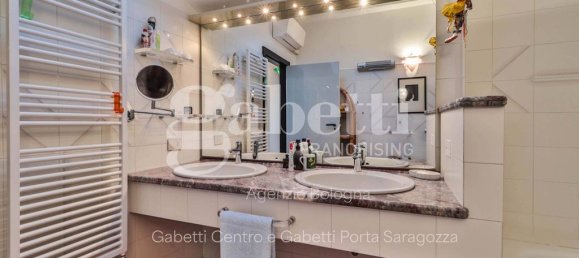 2 bedrooms Apartment in Bologna, Italy No. 19125 35