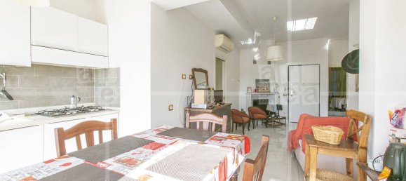 3 Schlafzimmer Wohnung in Rome, Italy, Nr. 357046 7