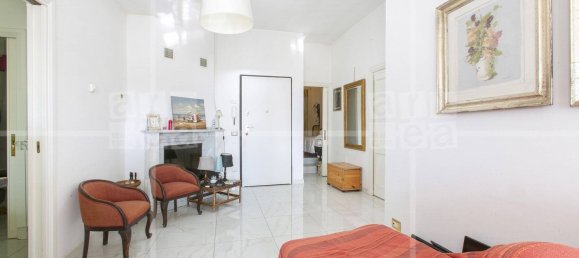 3 Schlafzimmer Wohnung in Rome, Italy, Nr. 357046 4