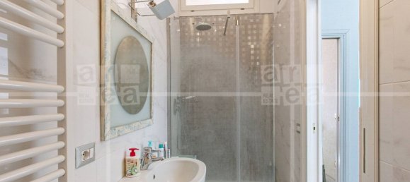 3 Schlafzimmer Wohnung in Rome, Italy, Nr. 357046 11