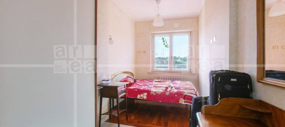 3 Schlafzimmer Wohnung in Rome, Italy, Nr. 357046 8