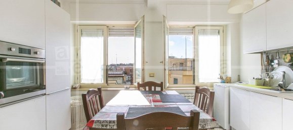 3 Schlafzimmer Wohnung in Rome, Italy, Nr. 357046 5