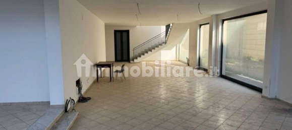 311m² Commercial property in Caltanissetta, Italy No. 350689 14