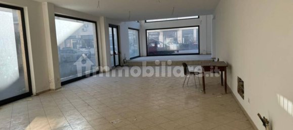 311m² Commercial property in Caltanissetta, Italy No. 350689 7