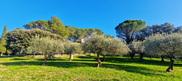 Замки и поместья с 5 спальнями в Юзес, Франция № 298322 11