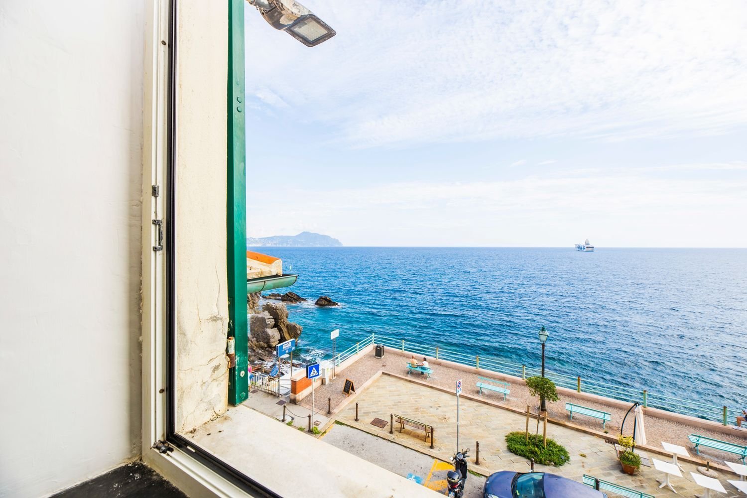 3 bedrooms Apartment in Genoa, Italy No. 395931