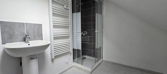 Дом с 5 спальнями в Понтуаз, Франция № 181966 6