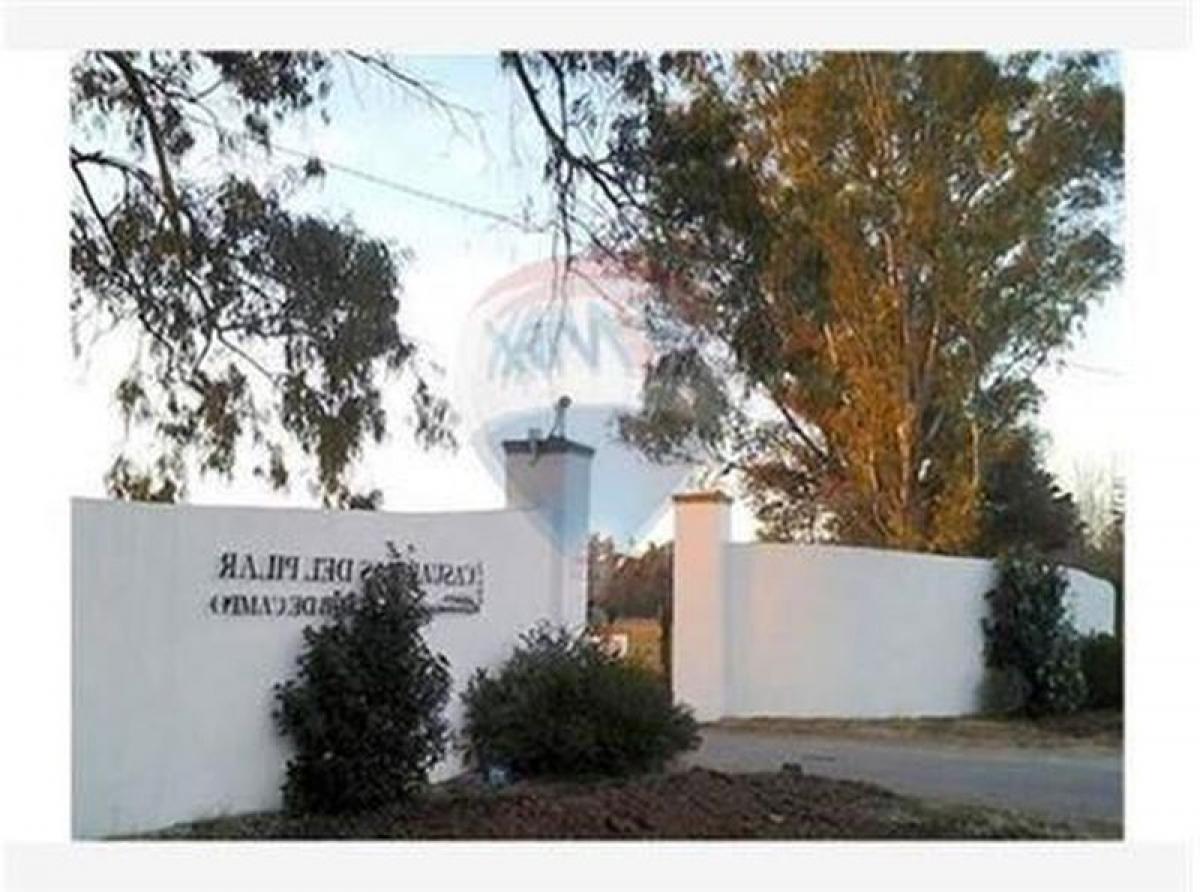 Casa T5 em Pilar, Argentina N.º 21171