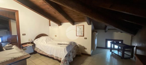 Casa de 8 dormitorios en Ossimo, Italy No. 282516 36