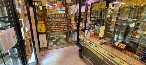 Propiedad comercial de 1 habitación en Rome, Italy No. 324993 27