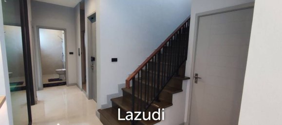 4 Schlafzimmer Cafe / Restaurant in Bang Kaeo, Thailand, Nr. 24505 8