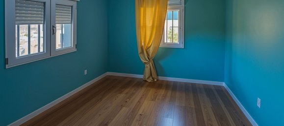 Apartamento de 3 dormitorios en Valladolid, Spain No. 135895 15