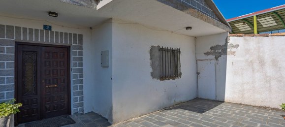 Apartamento de 3 dormitorios en Valladolid, Spain No. 135895 4