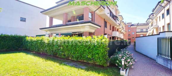 1 bedroom Apartment in Paderno Dugnano, Italy No. 331059 3