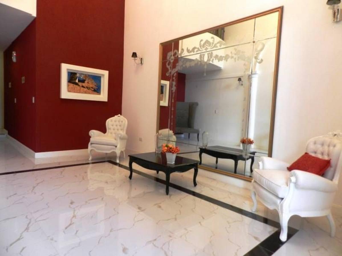  مكتب في Buenos Aires, Argentina 35متر مربع رقم 108799