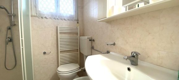 Квартира с 3 комнатами в Равенна, Италия № 30234 14