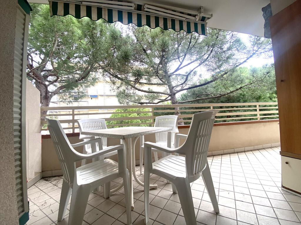 Квартира с 3 комнатами в Равенна, Италия № 30234