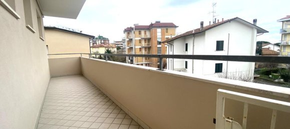 Квартира с 3 комнатами в Равенна, Италия № 30234 15