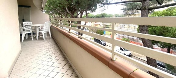 Квартира с 3 комнатами в Равенна, Италия № 30234 3