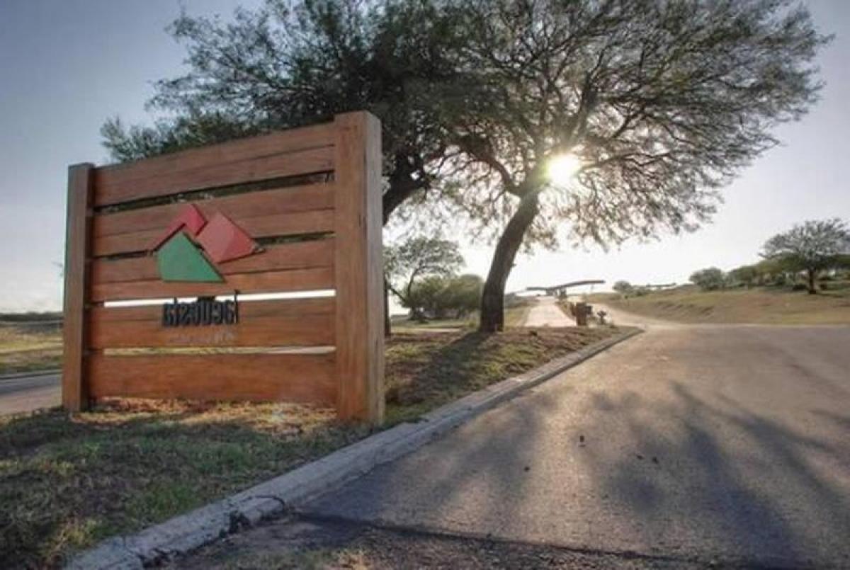  Land in Cordoba, Argentina No. 41380