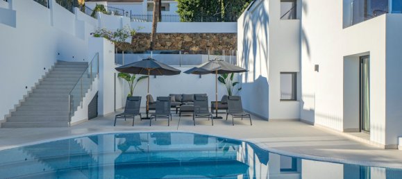 Villa T4 em Nueva Andalucia, Spain N.º 4597 2