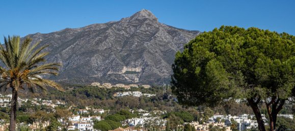 Villa T4 em Nueva Andalucia, Spain N.º 4597 25