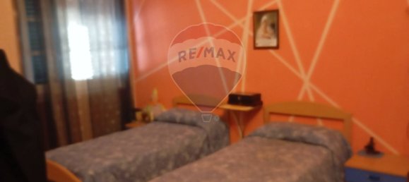 3 rooms Apartment in Catania, Italy No. 48743 11