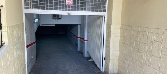36m² Garage in Torrevieja, Spain No. 189164 3