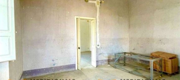 Вилла с 5 комнатами в Лечче, Италия № 203128 26