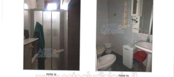 Apartamento de 4 habitaciónes en Prato, Italy No. 39777 26